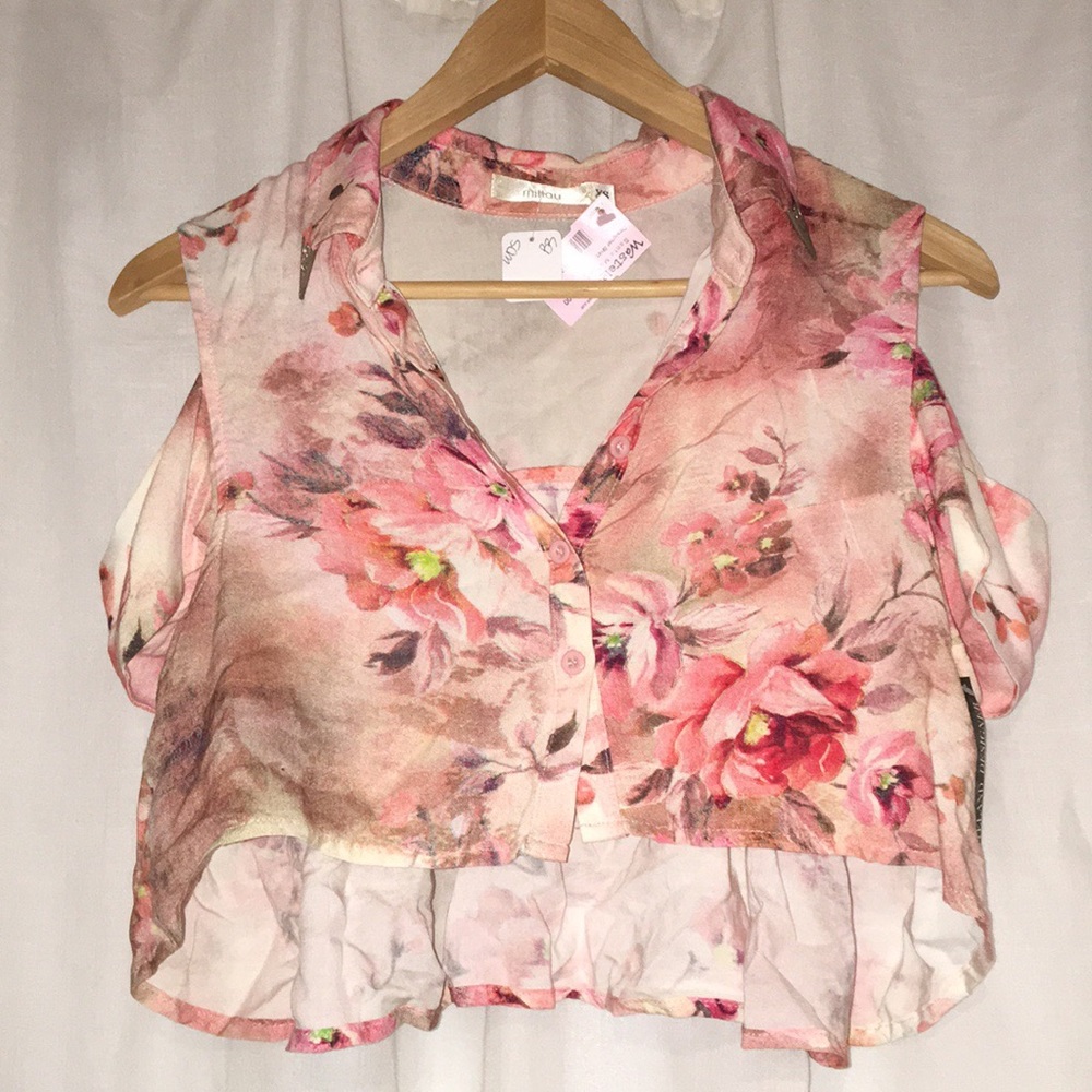 Vintage cropped floral top
